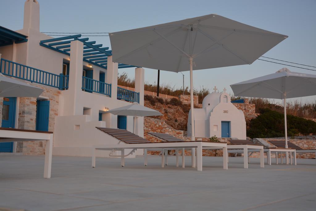 White Blue Houses & Apartments Paros Eksteriør bilde