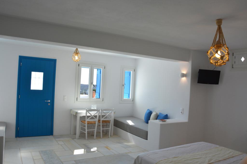 White Blue Houses & Apartments Paros Eksteriør bilde