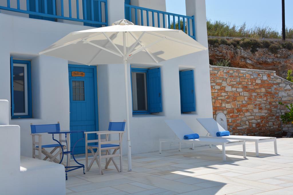 White Blue Houses & Apartments Paros Eksteriør bilde