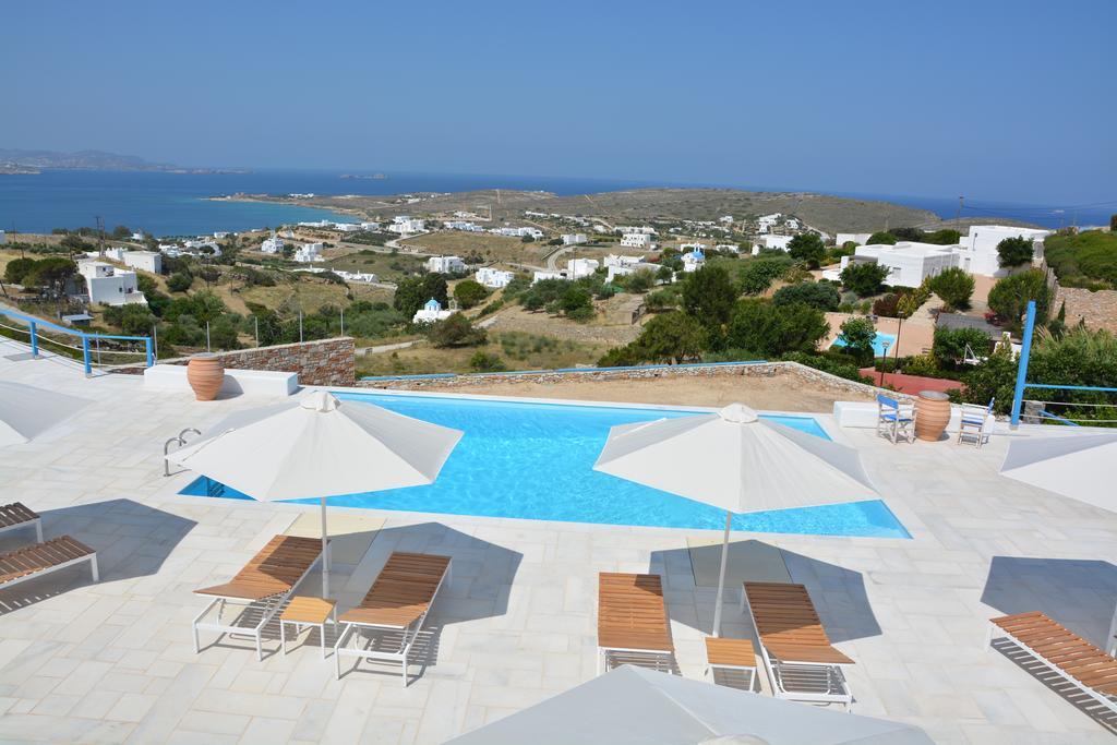 White Blue Houses & Apartments Paros Eksteriør bilde