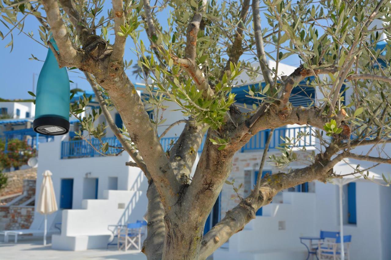 White Blue Houses & Apartments Paros Eksteriør bilde
